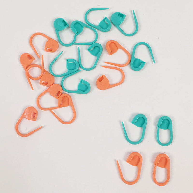 Locking Stitch Markers Clover